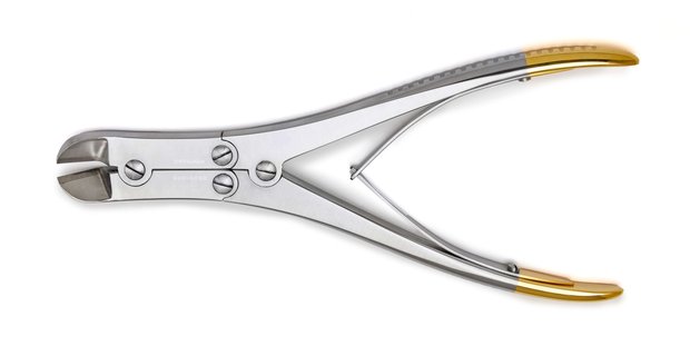 Pin Cutter, Side Cutting, D/A, TC, Angled Jaws, 7/64” (Max), 9.25”