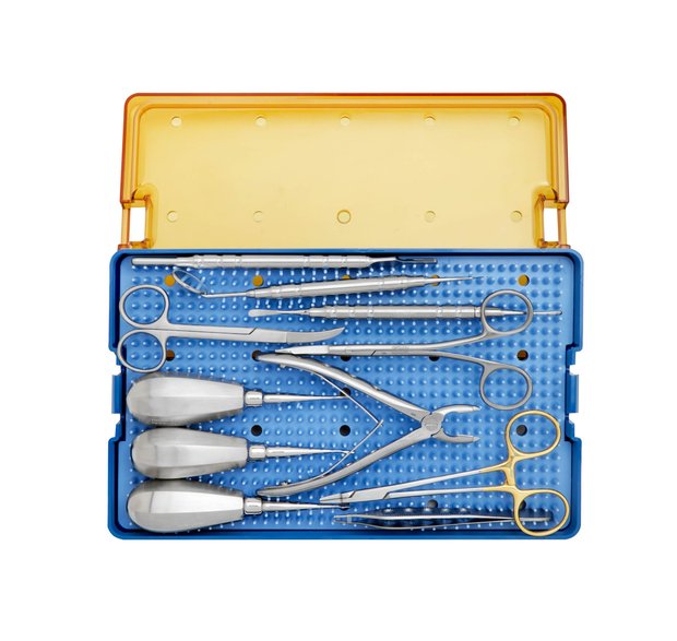 Canine Oral Surgery Pack With Plastic Sterilization Tray